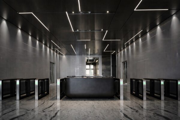 甲山林建設總部大樓 PFB-Z2689A-快速通關機-甲山林建設總部大樓